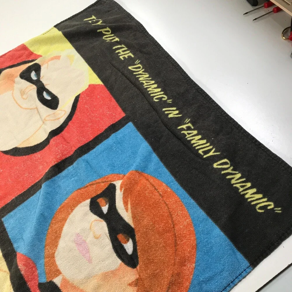 The Incredibles Beach Towel All Characters Lightweight Comfortable Cotton